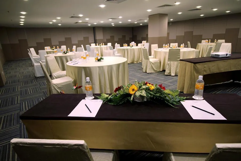 Hotel Pudu Plaza Куала-Лумпур