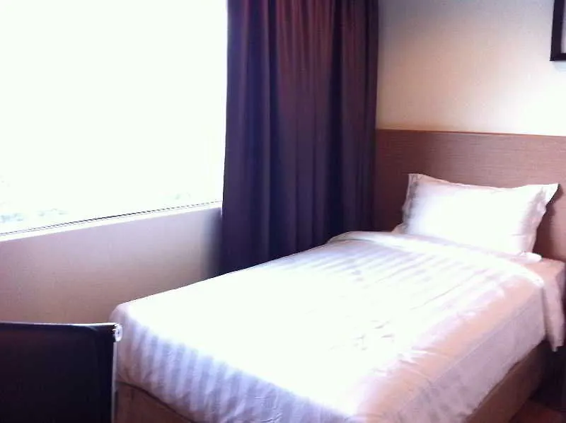 Hotel Pudu Plaza Куала-Лумпур 3*,