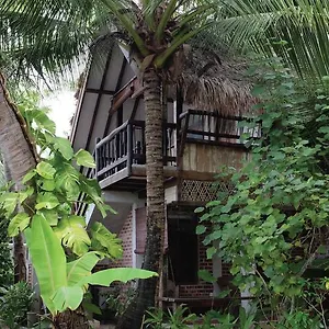 Villa Panji Panji Tropical Wooden