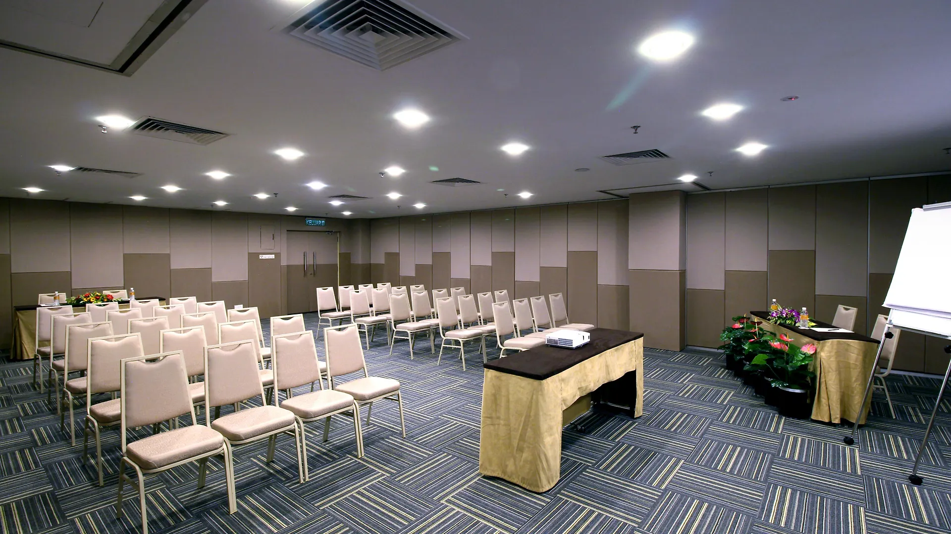 Hotel Pudu Plaza Kuala Lumpur 3*,  Malajsie